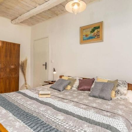 Divšići Casa Di Pietra Matelici 빌라 외부 사진