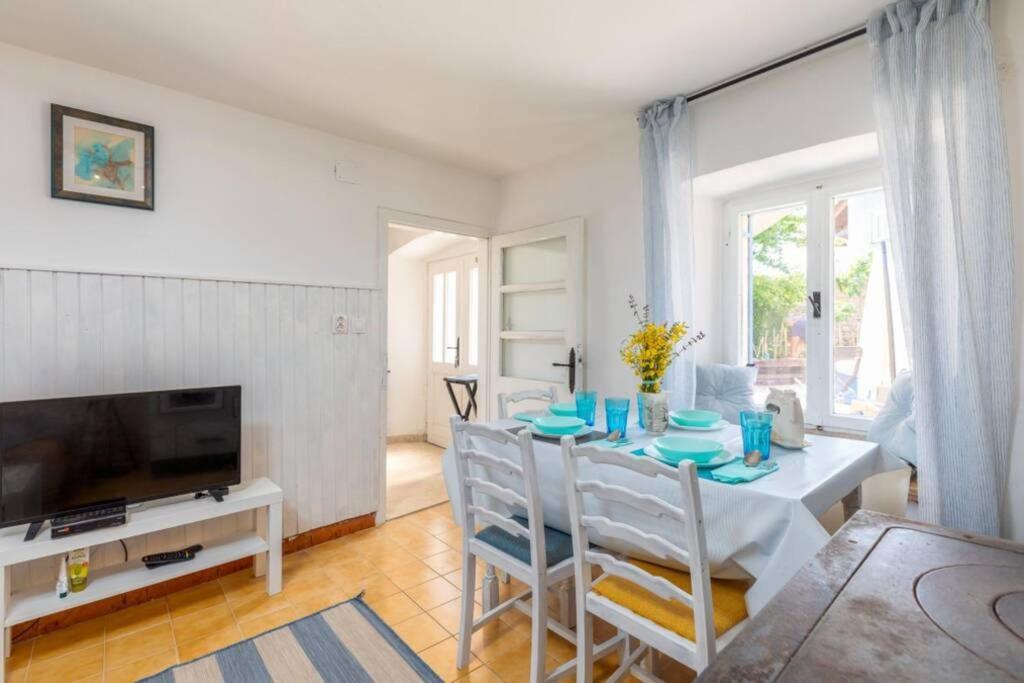 Divšići Casa Di Pietra Matelici 빌라 외부 사진