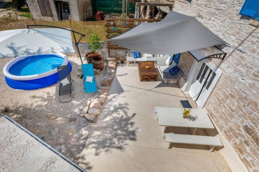 Divšići Casa Di Pietra Matelici 빌라 외부 사진